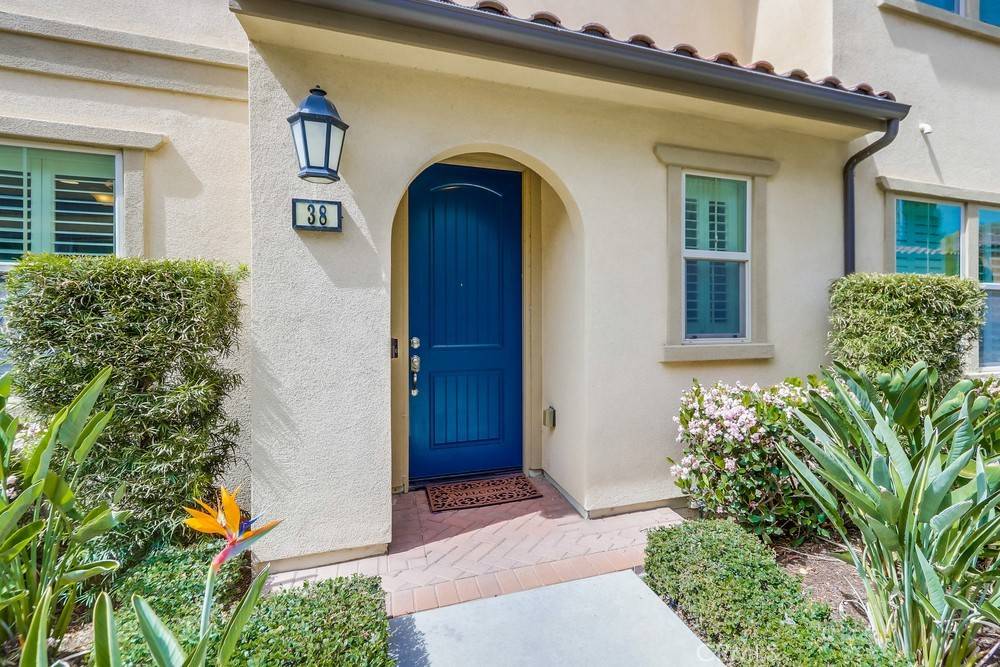38 Wild Trail, Irvine, CA 92618