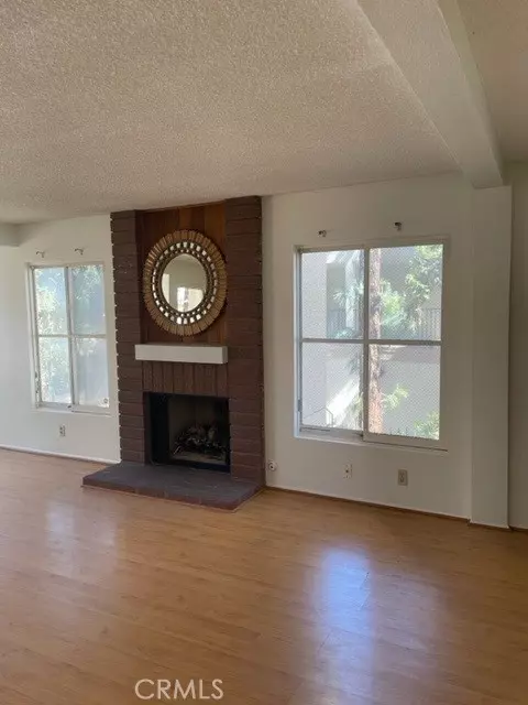 Canoga Park, CA 91304,7800 Topanga Canyon BLVD #221