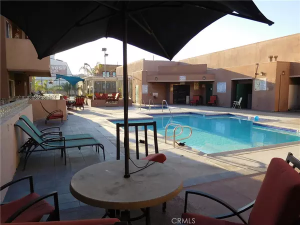 Santa Ana, CA 92701,450 E 4th ST #436