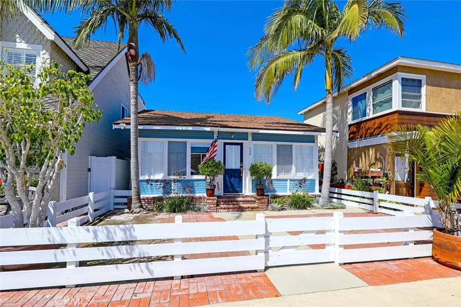 225 Diamond AVE, Newport Beach, CA 92662