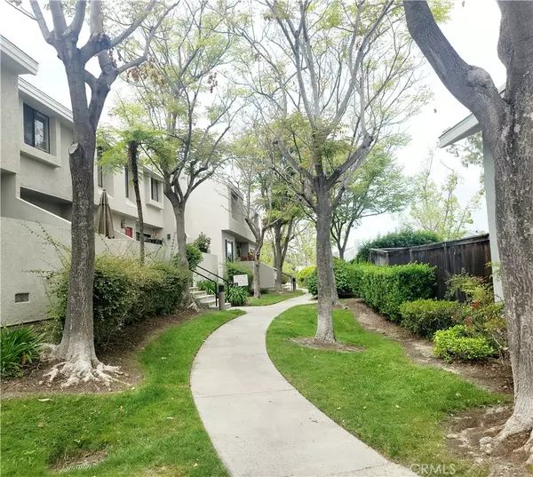 26355 Mountain Grove CIR #33, Lake Forest, CA 92630