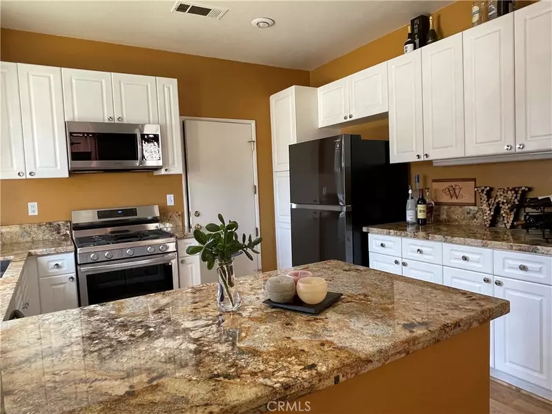 37 Woodcrest LN, Aliso Viejo, CA 92656