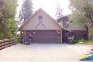 Lake Arrowhead, CA 92352,229 Chippewa LN