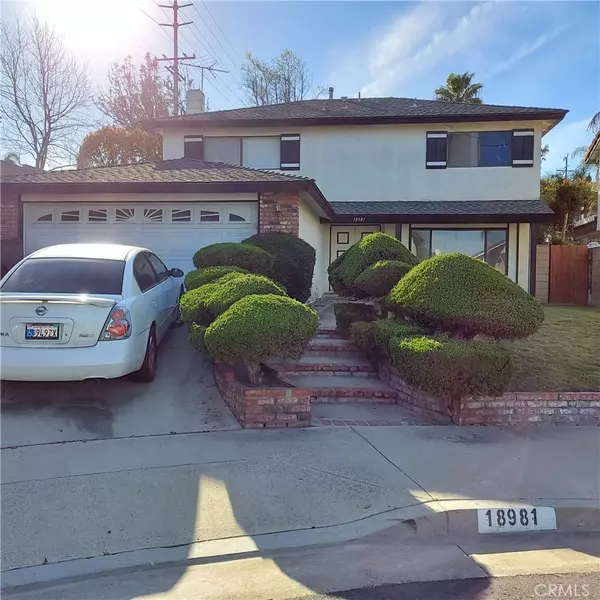 18981 Crimson CIR, Huntington Beach, CA 92646