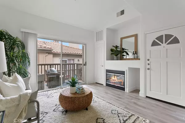 78 Montana Del Lago DR, Rancho Santa Margarita, CA 92688