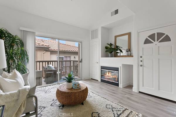 78 Montana Del Lago DR, Rancho Santa Margarita, CA 92688