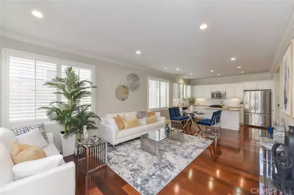 Irvine, CA 92618,85 Splendor