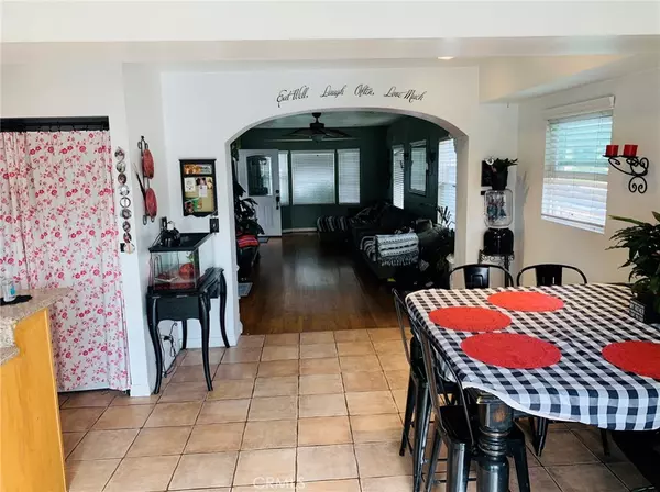 San Pedro, CA 90732,1355 W 1st ST