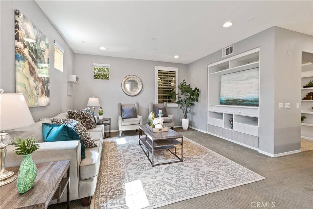41 Silverado, Irvine, CA 92618
