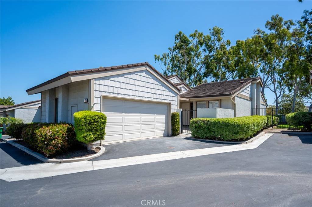 Irvine, CA 92604,72 Sandpiper #24