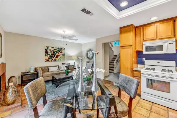 Irvine, CA 92620,178 Monroe #244