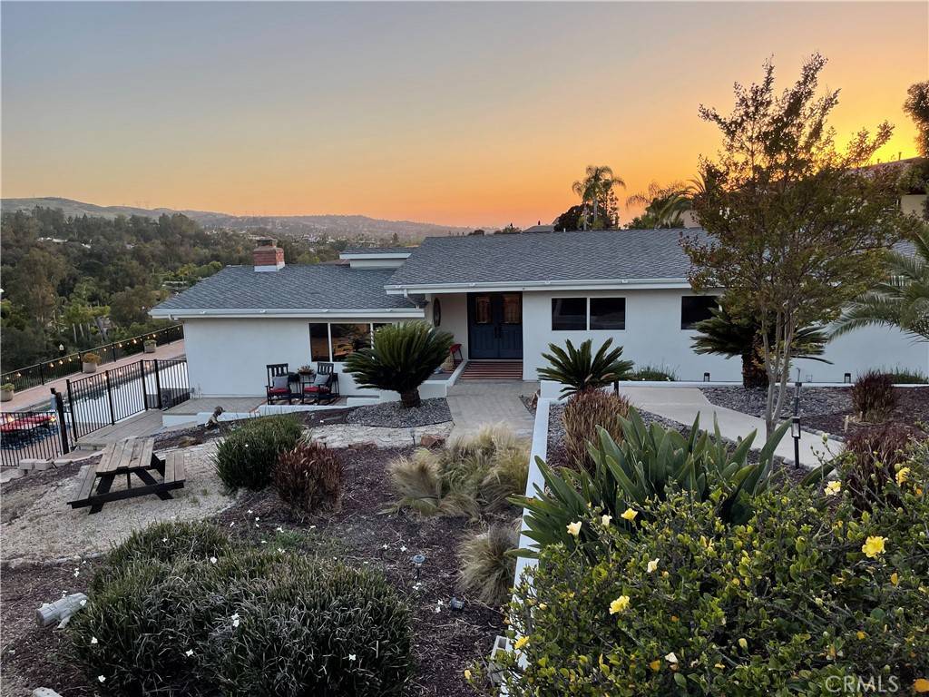 7600 E Corto RD, Anaheim Hills, CA 92808