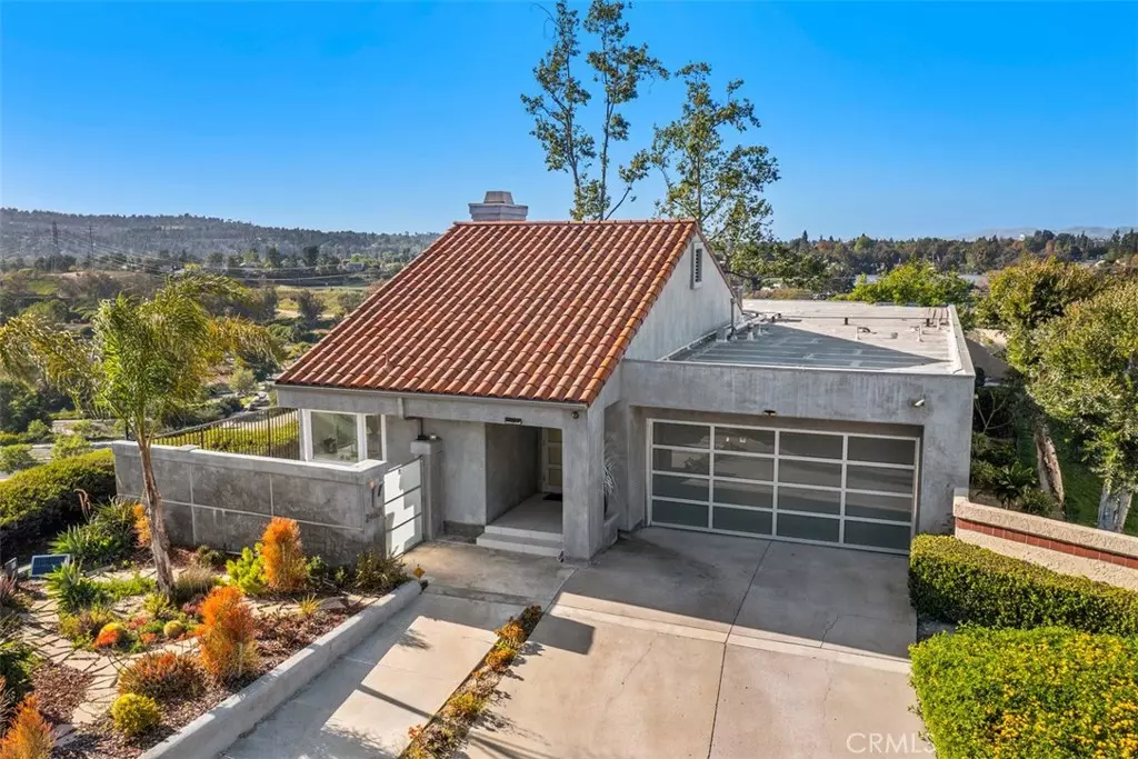 Laguna Hills, CA 92653,24601 Mendocino CT