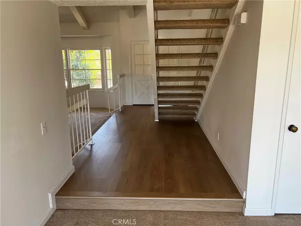 Laguna Hills, CA 92653,26562 Saddlehorn LN