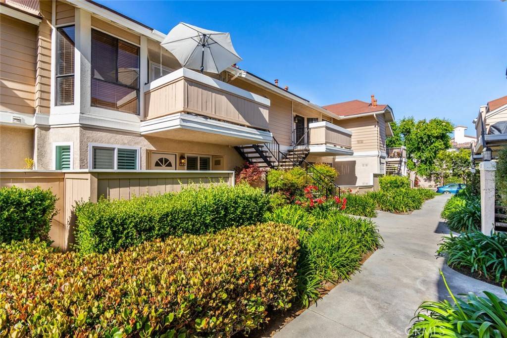 Stanton, CA 90680,12615 BRIARGLEN LOOP #M