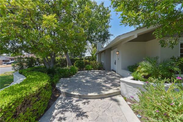 North Tustin, CA 92705,13441 Sierra Madre DR