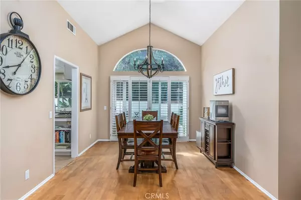 Mission Viejo, CA 92692,25066 Portsmouth