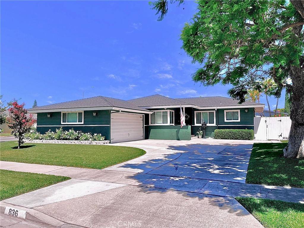 836 S Birchleaf Dr, Anaheim, CA 92804