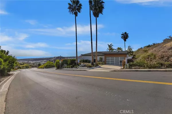 San Clemente, CA 92672,946 Avenida Presidio