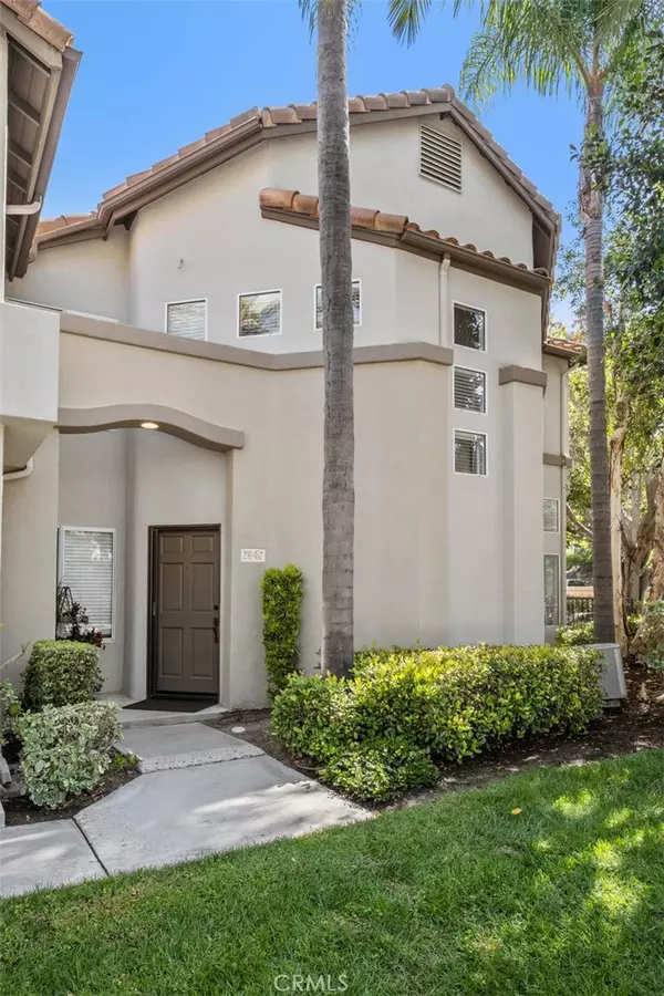 Mission Viejo, CA 92692,26452 Bautista