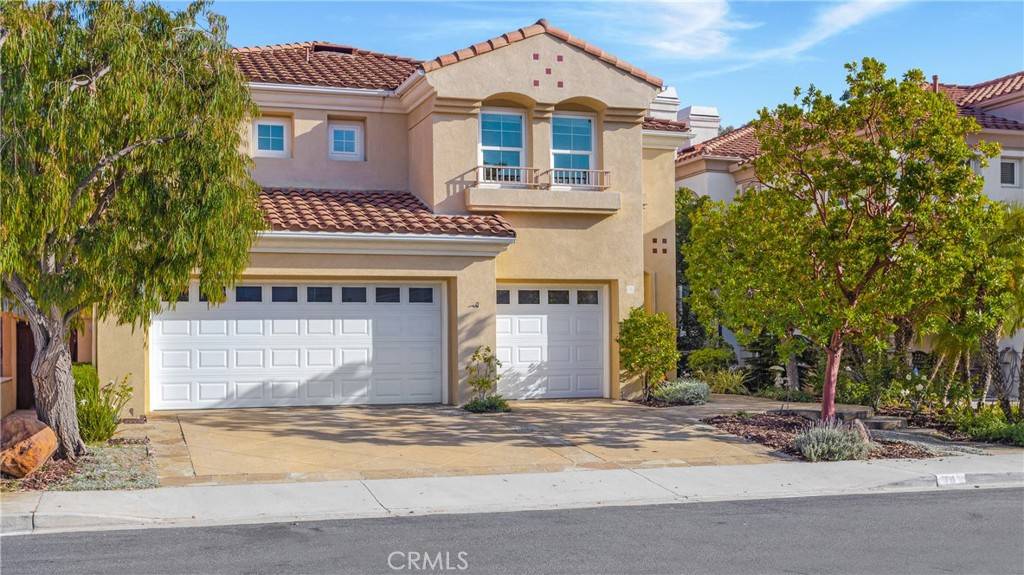 14 Santa Maria, Lake Forest, CA 92610