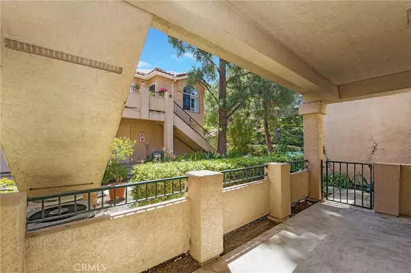 Aliso Viejo, CA 92656,80 Sandpiper LN