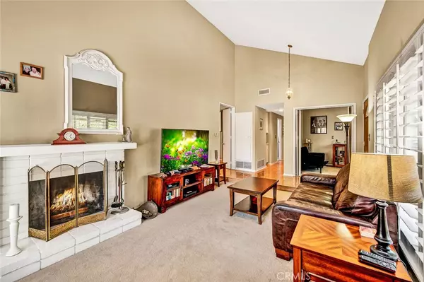 1742 Heather AVE, Tustin, CA 92780