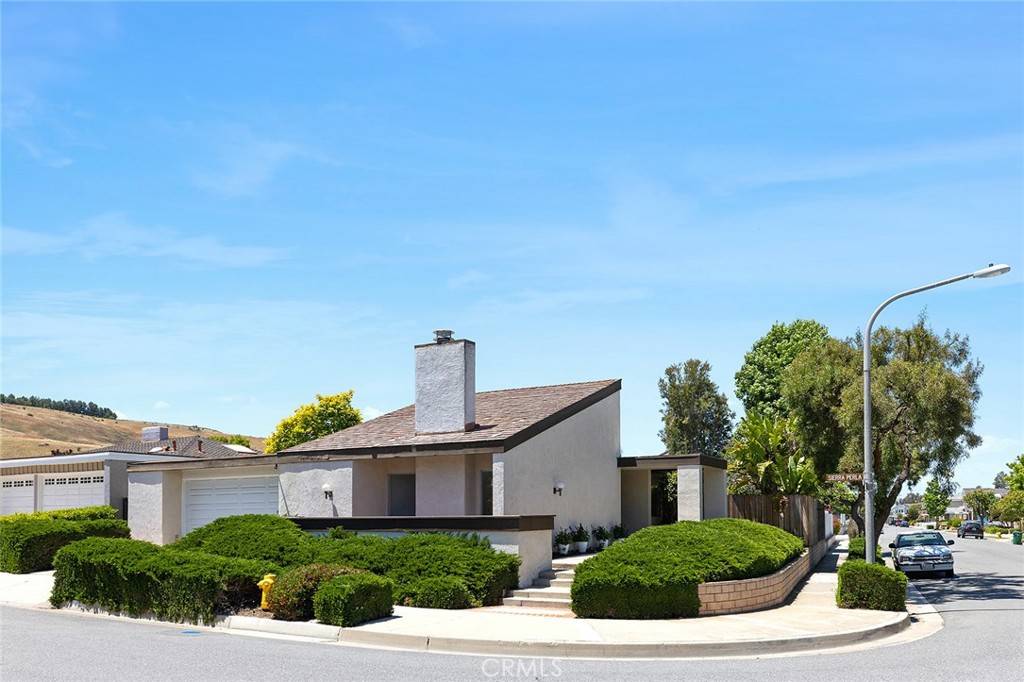 19301 Sierra Perla RD, Irvine, CA 92603