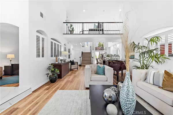 Rancho Santa Margarita, CA 92679,21445 Birdhollow DR