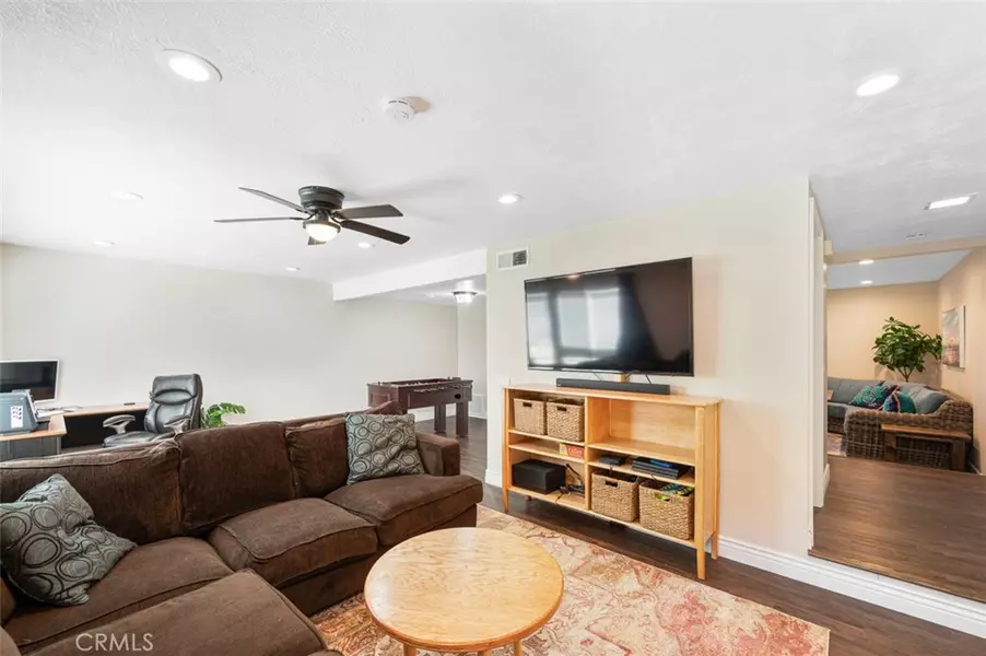 18255 Muir Woods Ct, Fountain Valley, CA 92708