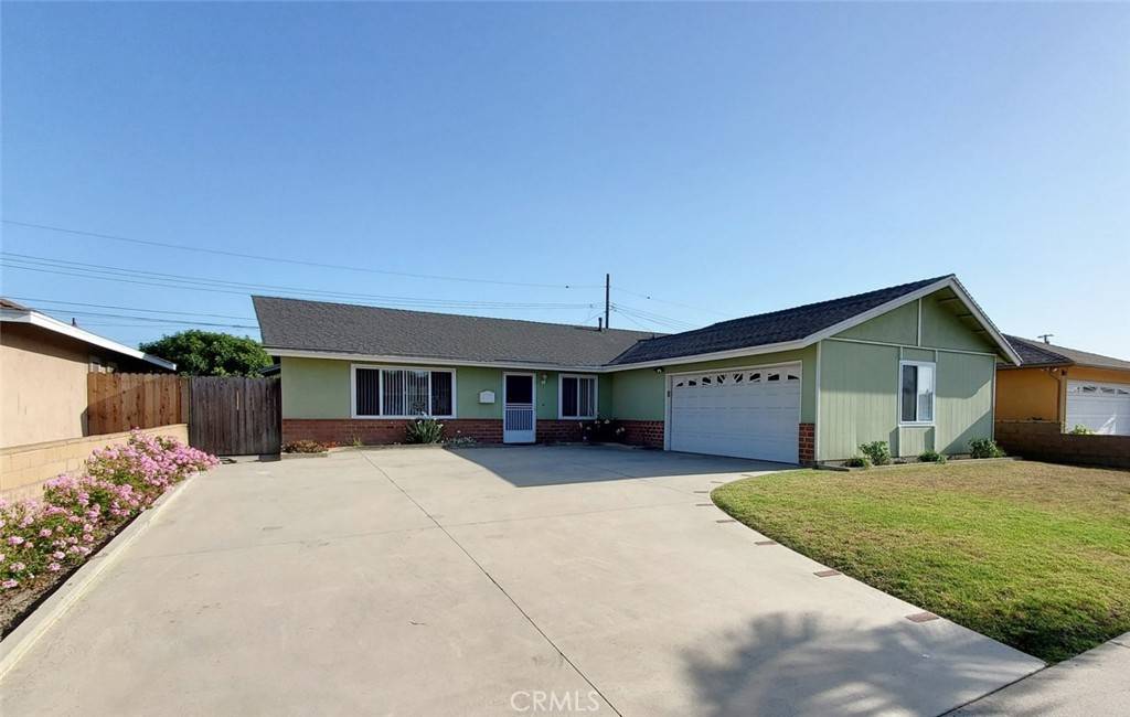6082 Hardwick CIR, Huntington Beach, CA 92647