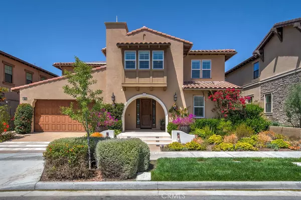 121 Calderon, Irvine, CA 92618