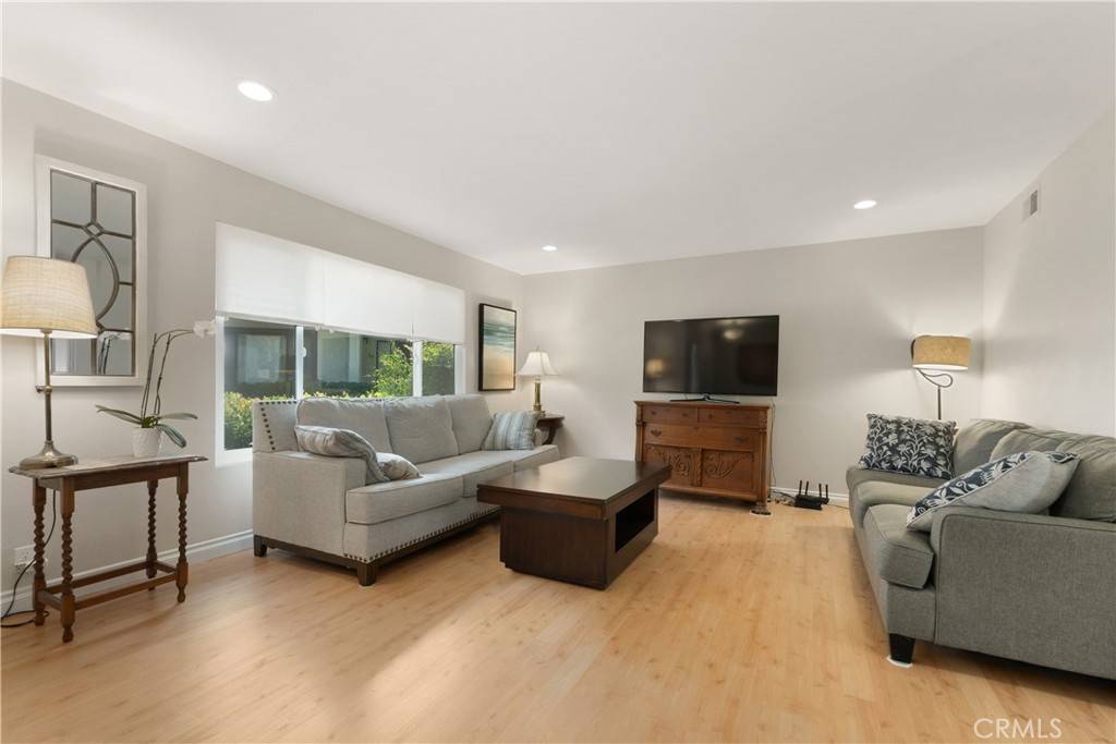 1201 W Cerritos AVE #69, Anaheim, CA 92802