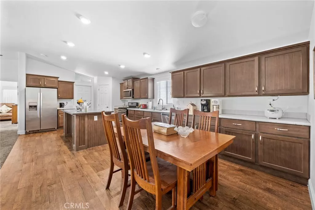 Anaheim Hills, CA 92807,5815 E La Palma AVE #288