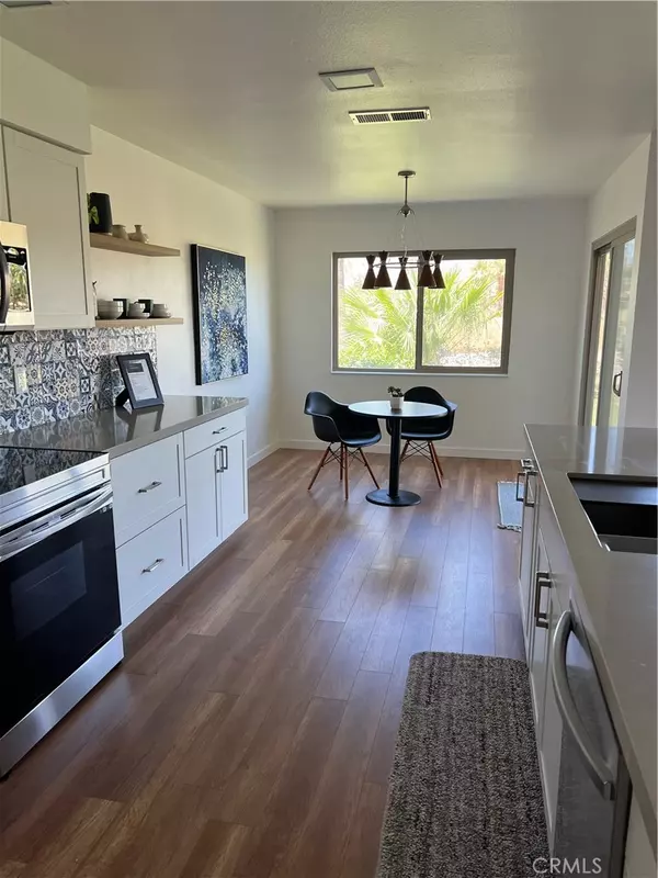 La Quinta, CA 92253,80071 Palm Circle DR