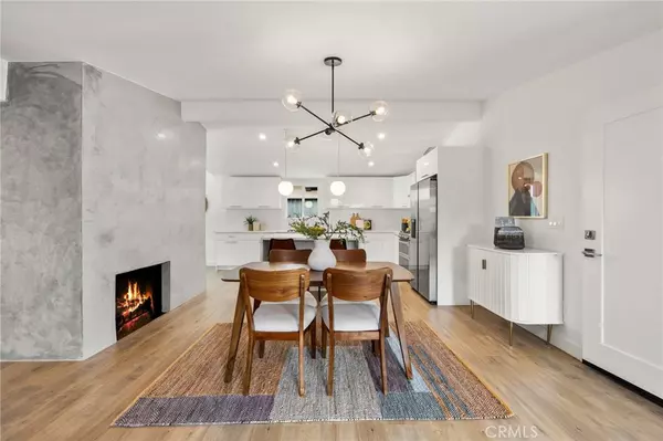 Costa Mesa, CA 92626,207 Hanover DR