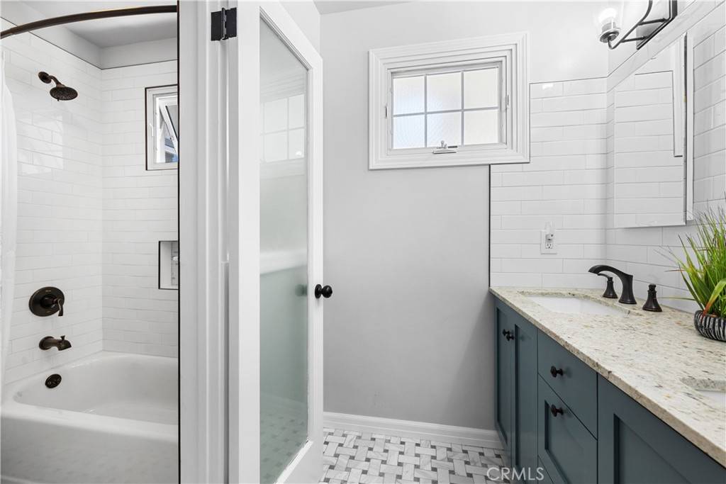 Costa Mesa, CA 92626,3022 Donnybrook LN
