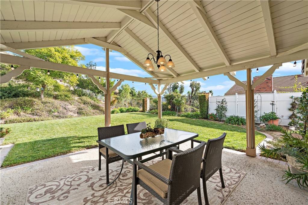 Yorba Linda, CA 92887,5360 Brentwood PL