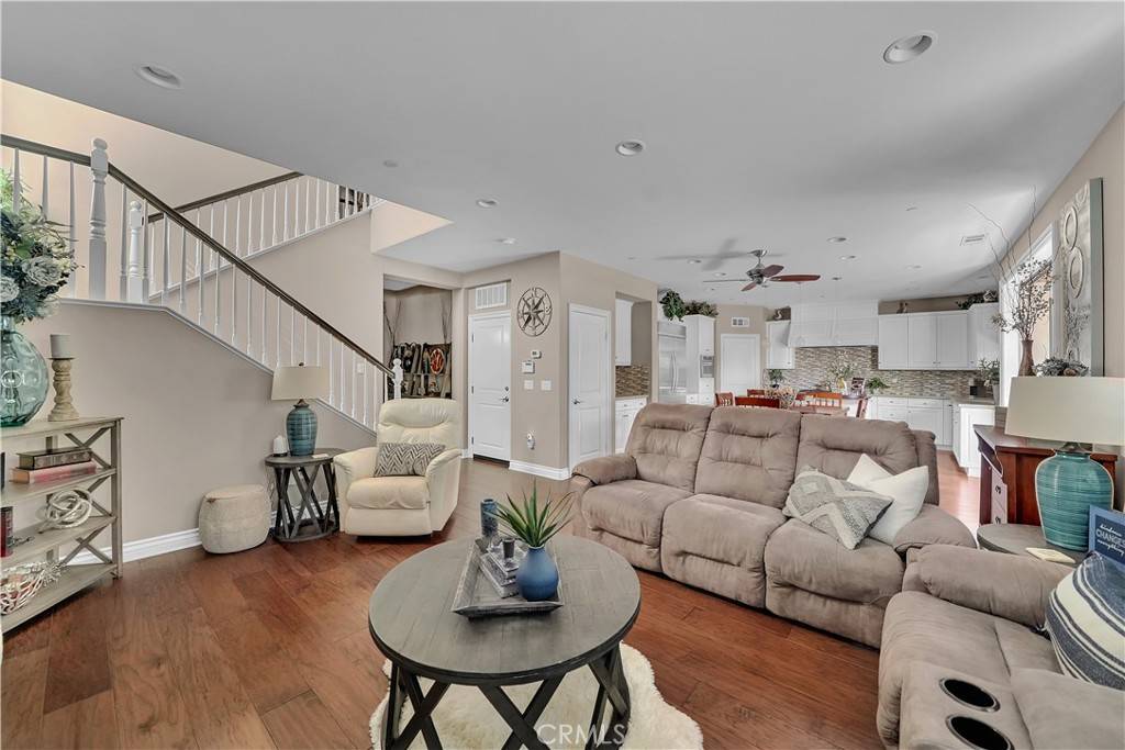 Huntington Beach, CA 92649,4566 Wellfleet DR