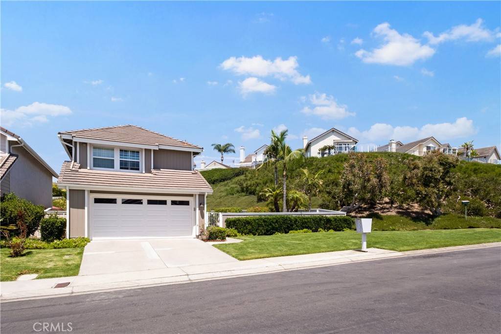 San Clemente, CA 92673,2305 Via Chalupa #90