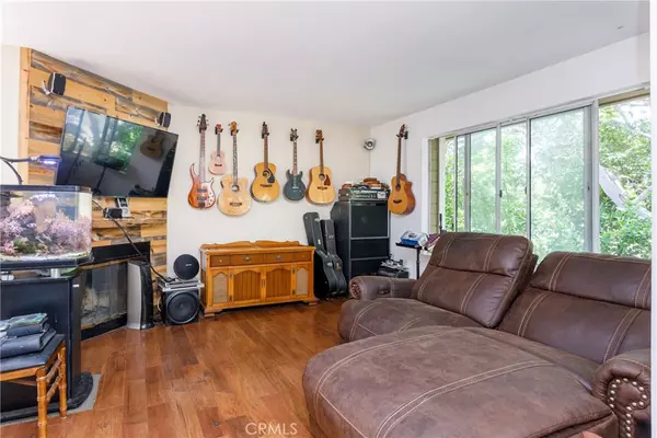 Laguna Hills, CA 92653,22138 Caminito Tasquillo #135