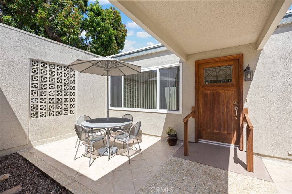 Laguna Woods, CA 92637,71 Calle Aragon #C