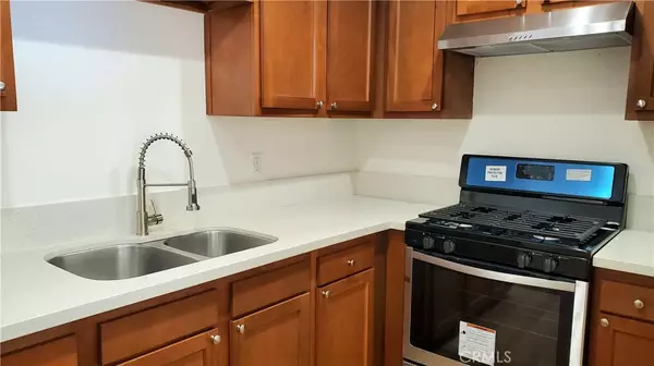 Santa Ana, CA 92707,1001 W Macarthur BLVD #79