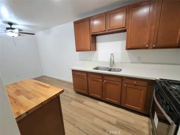 Santa Ana, CA 92707,1001 W Macarthur BLVD #79