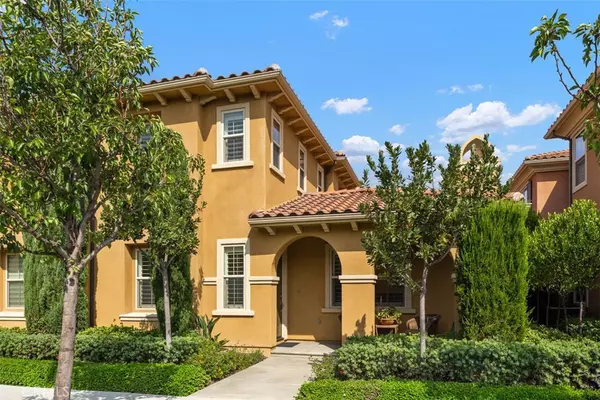 Irvine, CA 92620,37 Roycroft