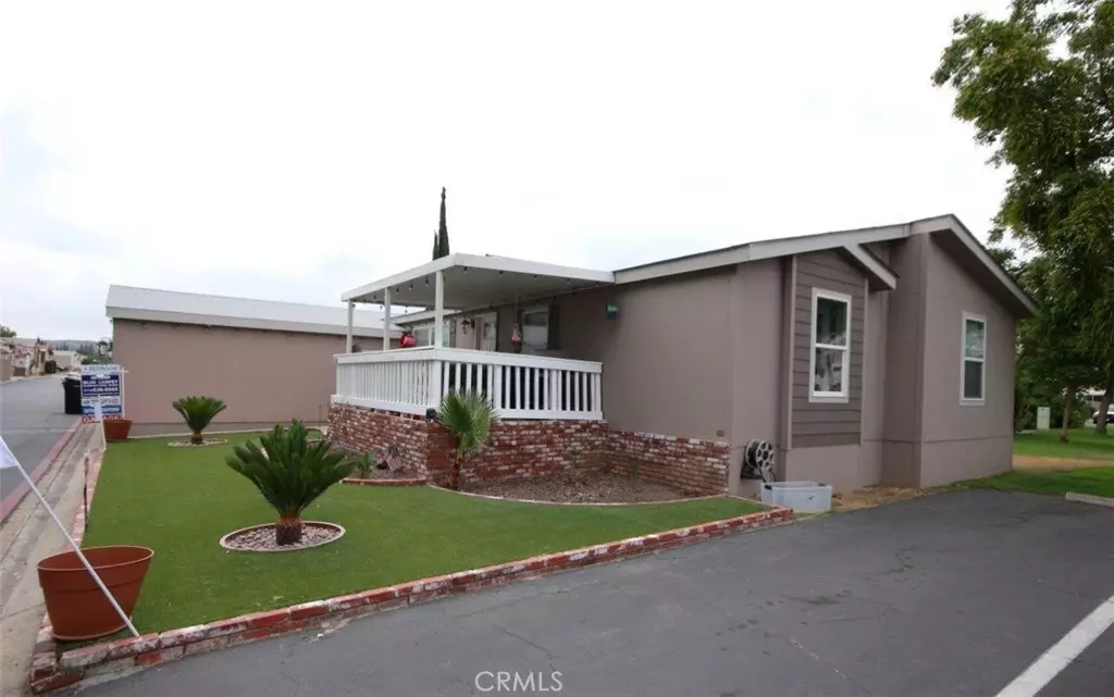 Anaheim, CA 92807,5815 E La Palma AVE #130