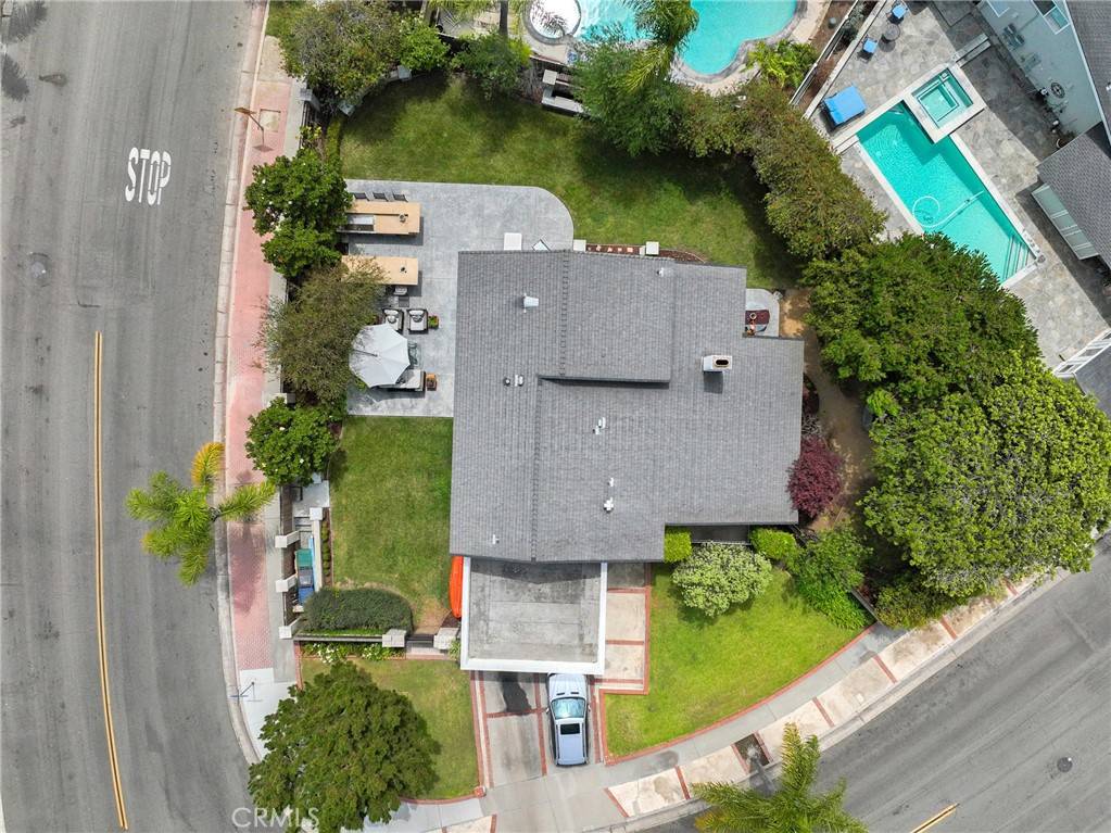 Huntington Beach, CA 92649,4052 Mistral Dr