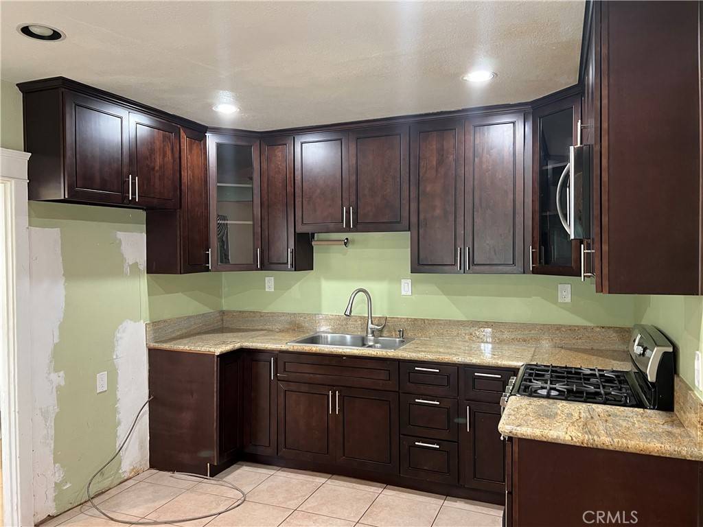 Long Beach, CA 90806,2301 Linden AVE