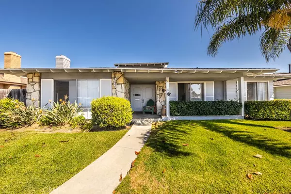 8151 Forelle Dr., Huntington Beach, CA 92646