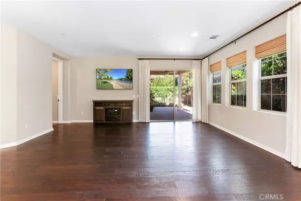 Rancho Mission Viejo, CA 92694,12 Buscar ST